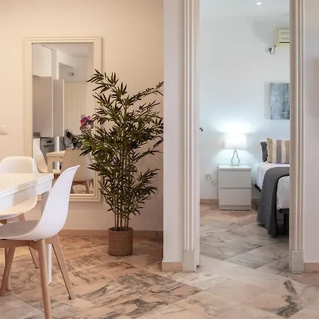 Апартаменти Oleholidays 805 Romana Frente Al Mar *